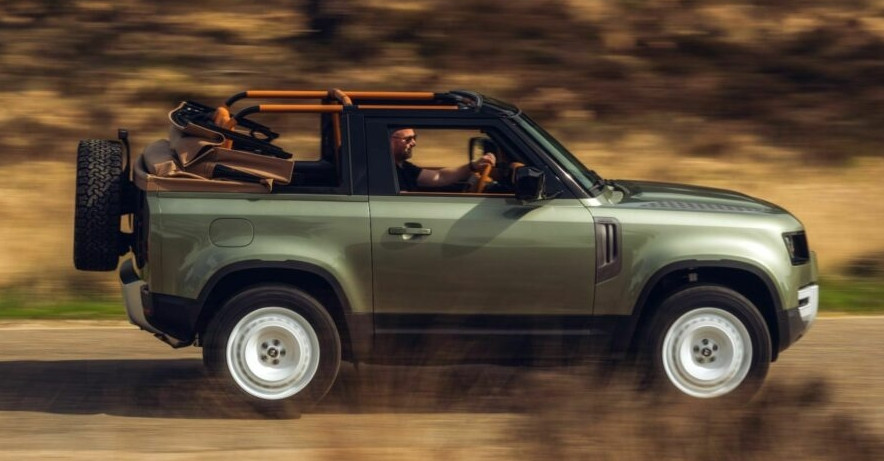 Land Rover Defender ตกแต่งใหม่เปิดประทุน โดย Heritage Customs