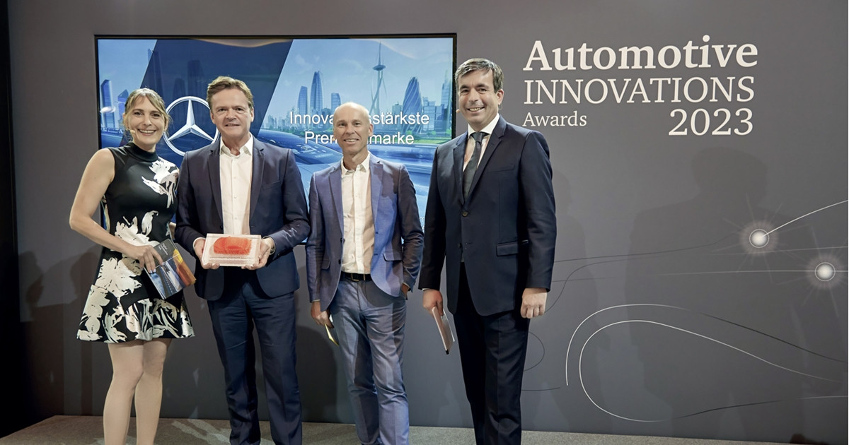 เมอร์เซเดส-เบนซ์ กวาด 4 รางวัลจากเวที AutomotiveINNOVATIONS Awards ประจำปี 2023 พร้อมเผยความโดดเด่นด้านนวัตกรรมยานยนต์ระดับโลก