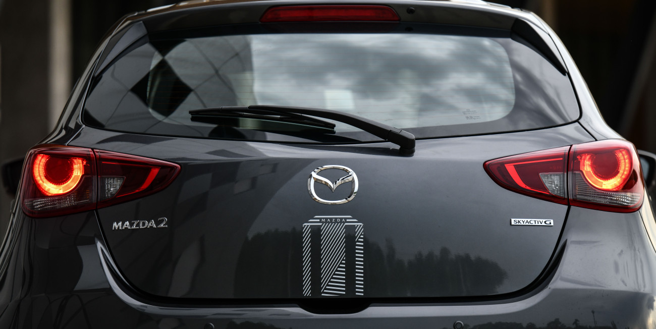 Mazda2 Clap Pop