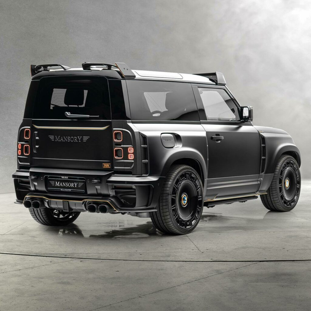 Land Rover Defender V8 Black Edition