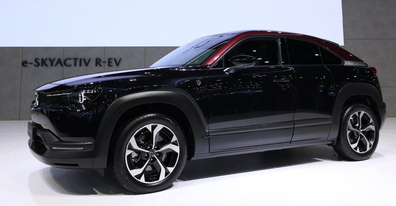 MAZDA ปลุกชีพตำนานโรตารี่อวดโฉม Mazda MX-30 e-SKYACTIV R-EV ที่งาน Motor Show 2024