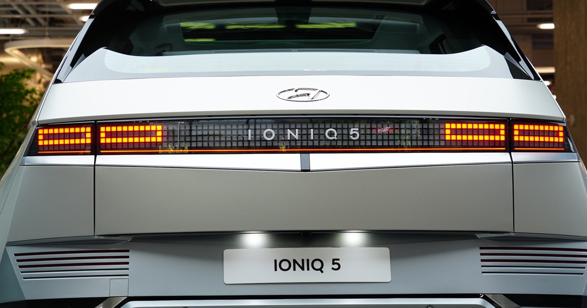 ฮุนได ชูนวัตกรรม IONIQ ก้าวสู่ผู้นำยานยนต์ไฟฟ้าเพื่อสร้างอนาคตที่ยั่งยืน ในงานกิจกรรม “IONIQ Talk” ณ IONIQ Lab, True Digital Park