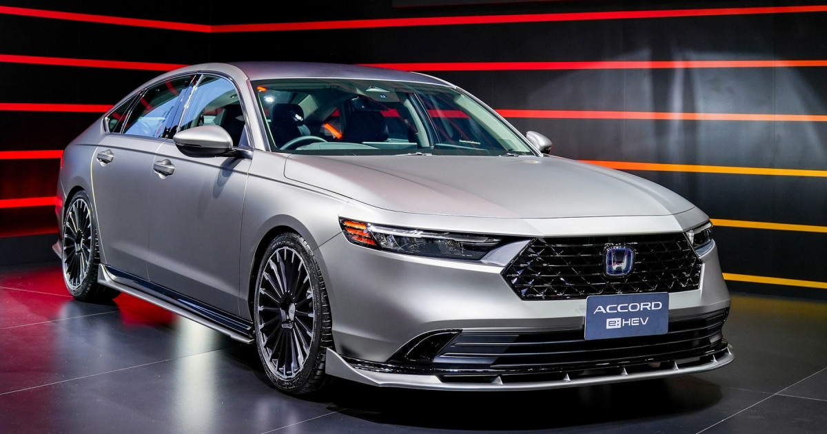 Honda อัปลุคสปอร์ตให้ Accord e:HEV ด้วยล้อ MUGEN และชุดแต่งพิเศษ ในงาน Bangkok Auto Salon 2024