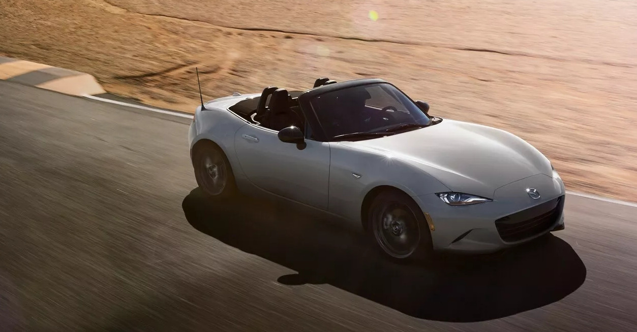 Mazda MX-5 35th Anniversary Edition รุ่นพิเศษ ฉลองครบรอบ 35 ปี