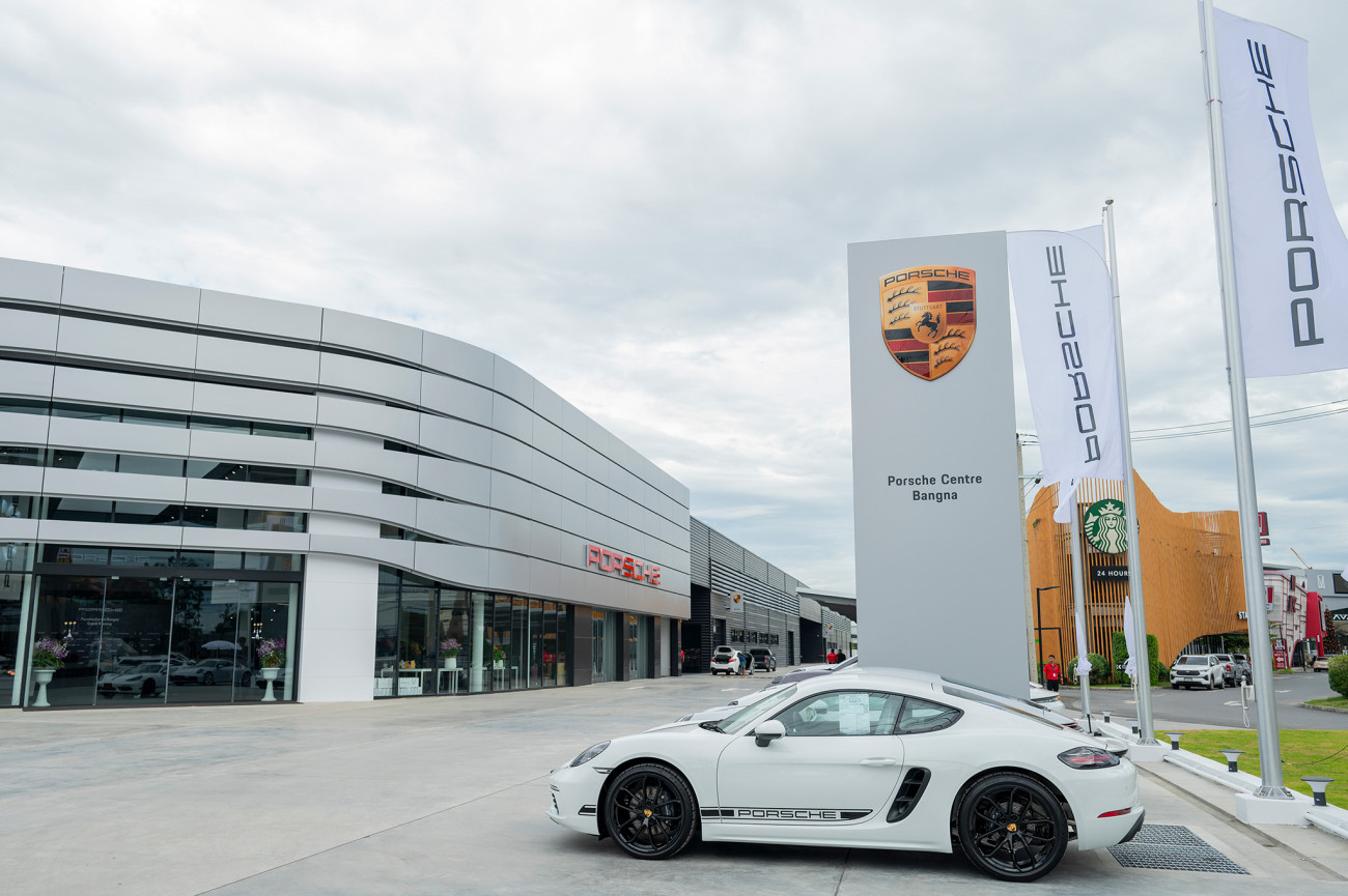 เฉลิมฉลองการเปิดตัวสุดยิ่งใหญ่ “Porsche Centre Bangna” ครอบคลุมพื้นที่โซนกรุงเทพ ฝั่งตะวันออกเฉียงใต้ พร้อมเปิดตัว Taycan Turbo S Celestial Jade