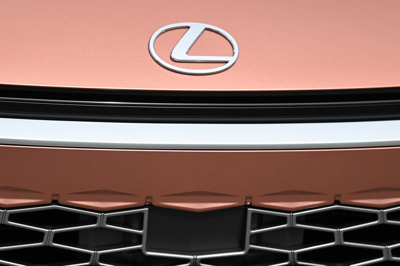 Lexus LBX Premium