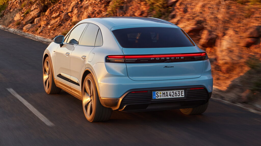 Porsche Macan EV