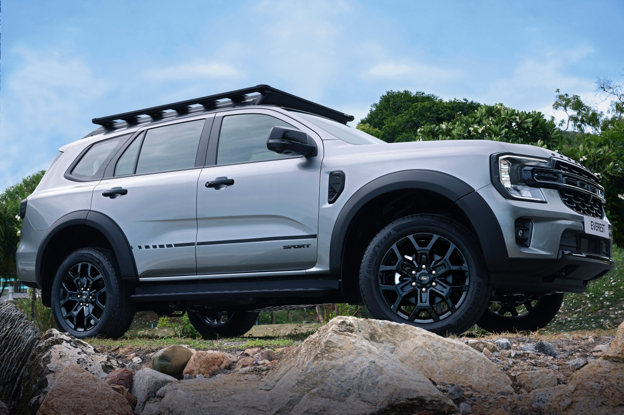 Ford Everest Sport Adventure Pack