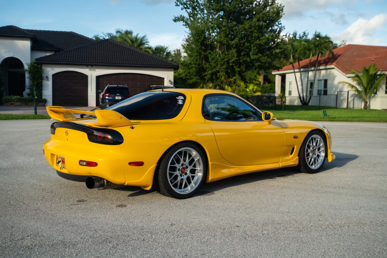 Mazda RX-7 RS-R