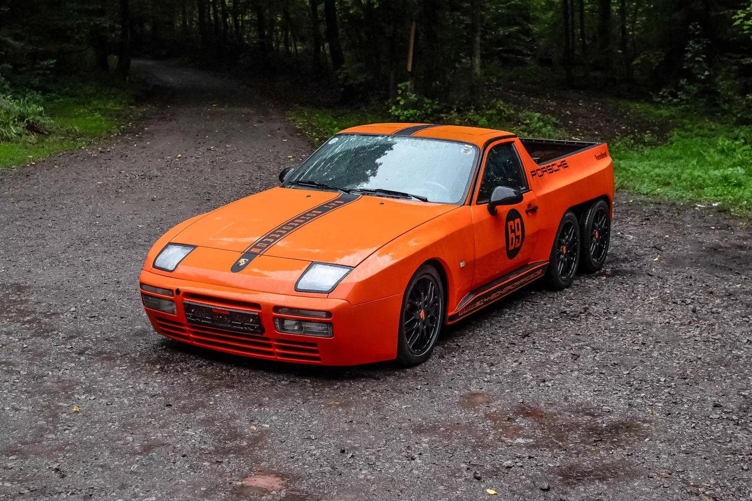 Porsche 944