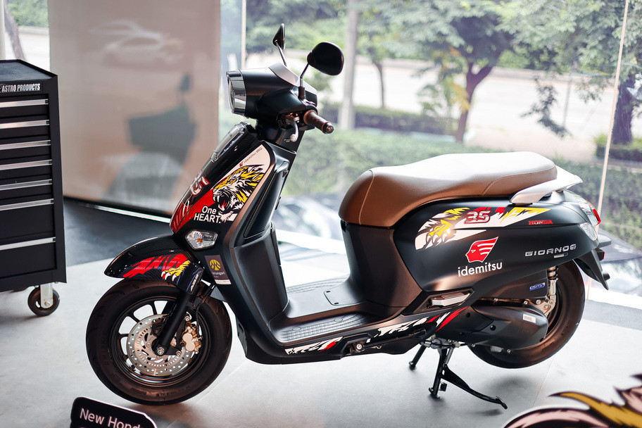 Honda Giorno+ และ CBR650R ThaiGP 2024 Special Edition 