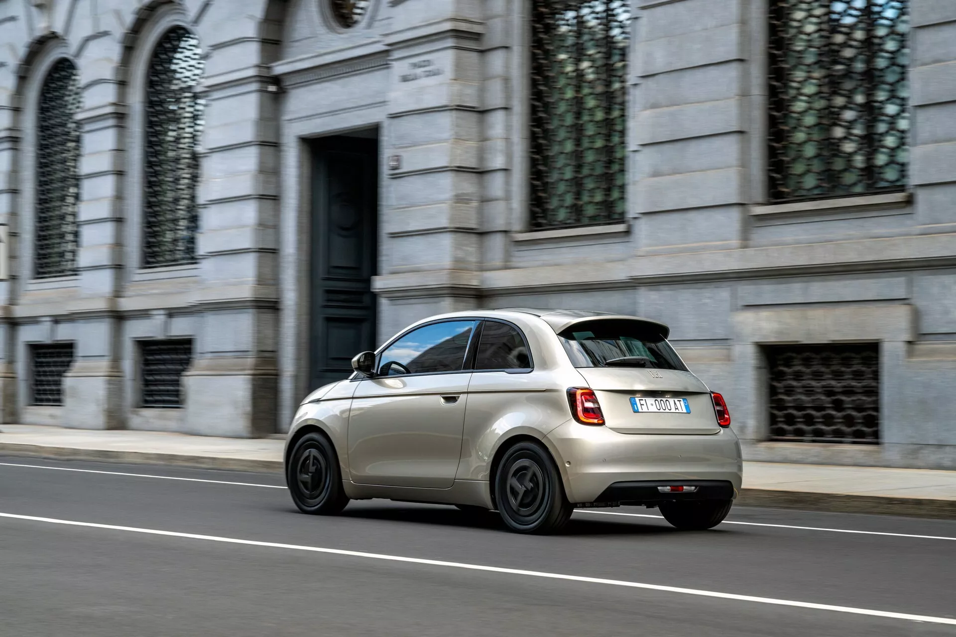 Fiat 500e Giorgio Armani