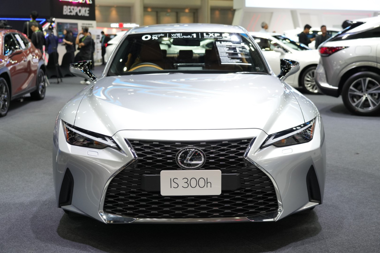 Lexus