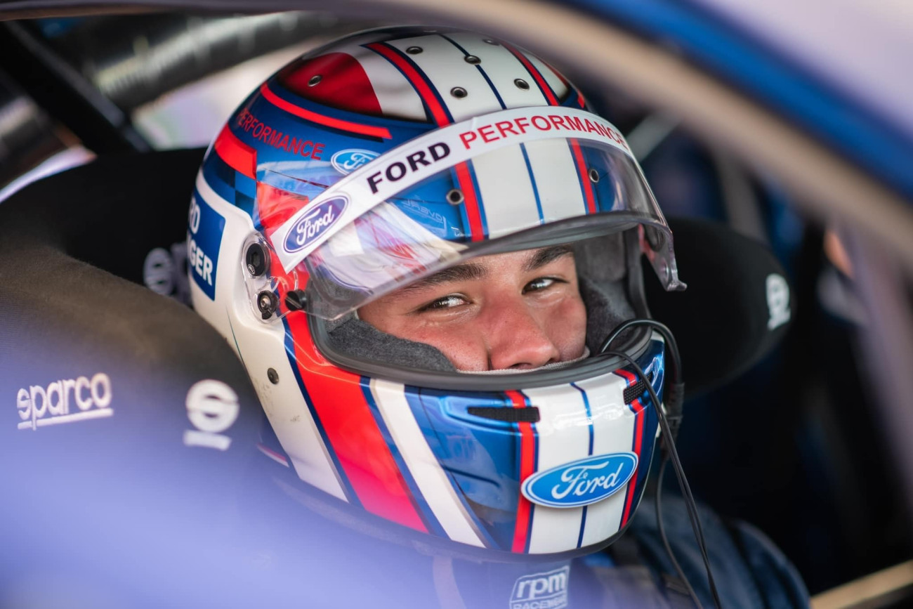 แซนดี้ จับมือ Ford Thailand Racing ลุยศึก Thailand Super Series 2025  รุ่น Super Pickup ด้วยรถแข่งฟอร์ด เรนเจอร์คันใหม่ ตั้งเป้าแชมป์ประจำปี