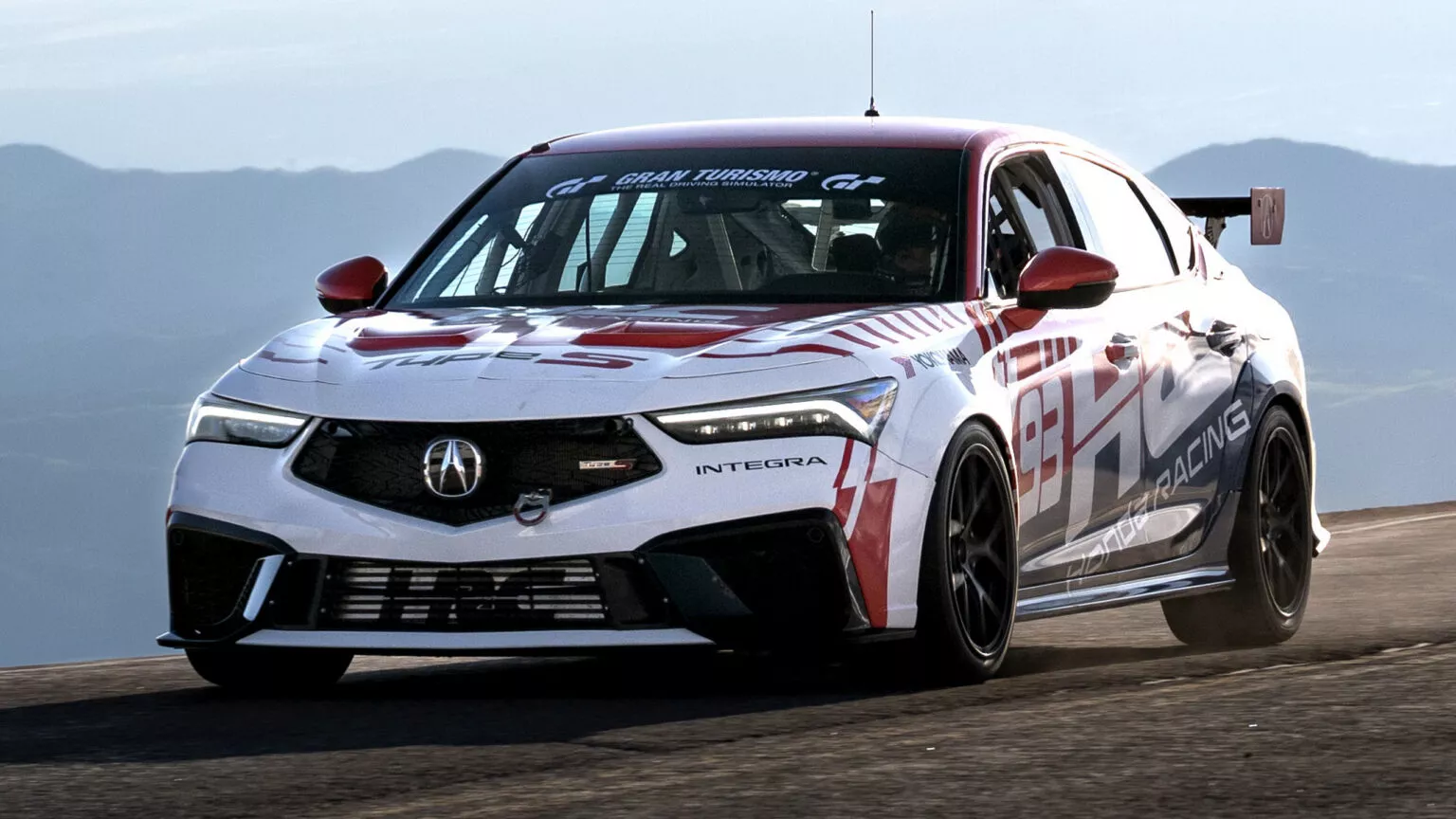 Integra Type S ลุย Pikes Peak อีกครั้ง กับภารกิจล่าทำลายสถิติรถขับเคลื่อนล้อหน้า
