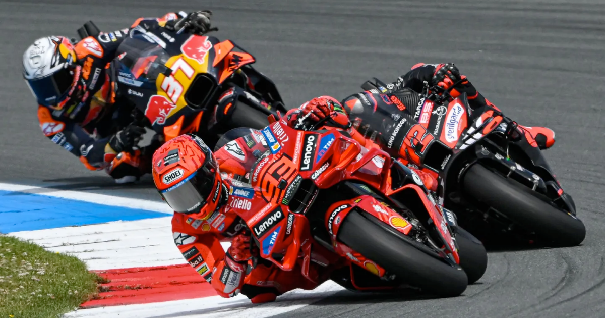 แชมป์หน้าเดิม…Marc เก็บชัยชนะได้ตามคาด ส่วนก้องเก็บแต้มแรกได้แล้ว ศึก MotoGP 2025 สนามที่ 10 ในแดนกังหัน