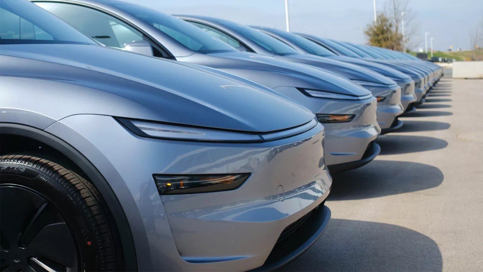 ฝรั่งเศสสั่ง Tesla หยุดโฆษณา "ขับขี่อัตโนมัติเต็มรูปแบบ" ชี้หลอกลวงผู้บริโภค