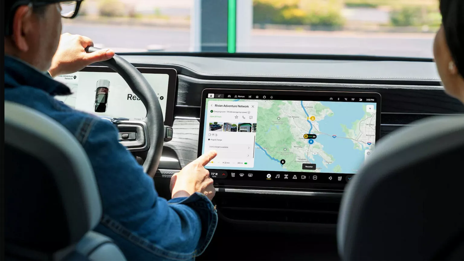Rivian เพิ่มระบบนำทางใหม่ด้วย Google Maps แต่ยังไม่มี Apple CarPlay