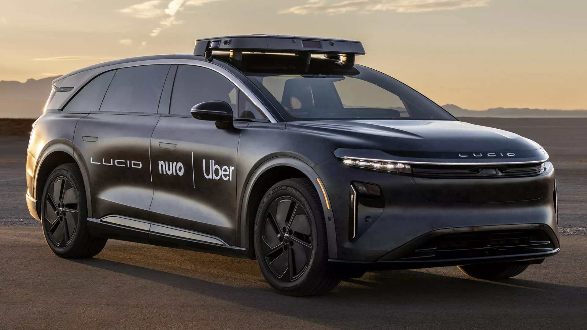 Uber จับมือ Lucid เตรียมให้บริการ Robotaxi หลายหมื่นคัน เริ่มใช้ Gravity SUV ปีหน้า