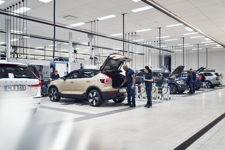 จ่ายครั้งเดียว วอลโว่ คุ้มครองตลอดการเป็นเจ้าของรถ กับโปรแกรม  Volvo Genuine Parts Extended Warranty