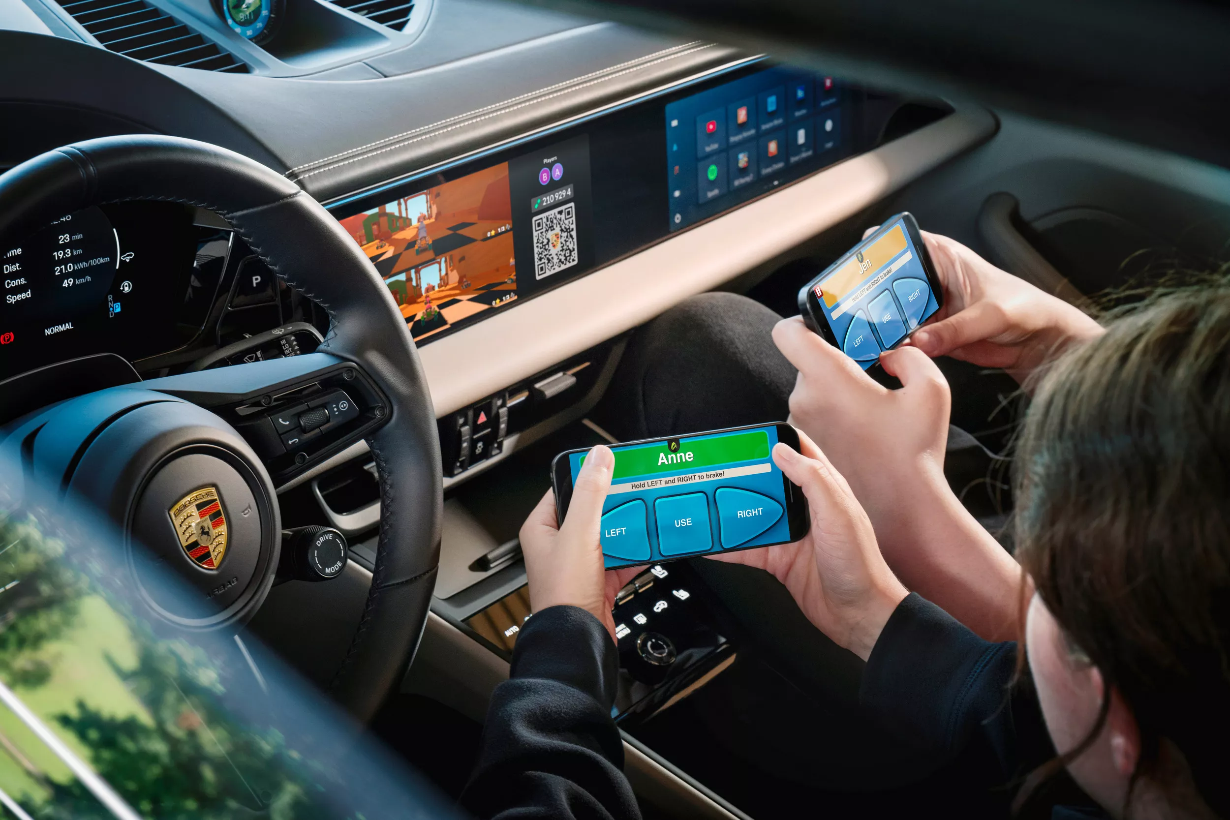 Porsche Macan Electric รุ่นปี 2026 เพิ่มความสนุกและสมรรถนะ ด้วยระบบเกม AirConsole และเทคโนโลยีใหม่เพียบ
