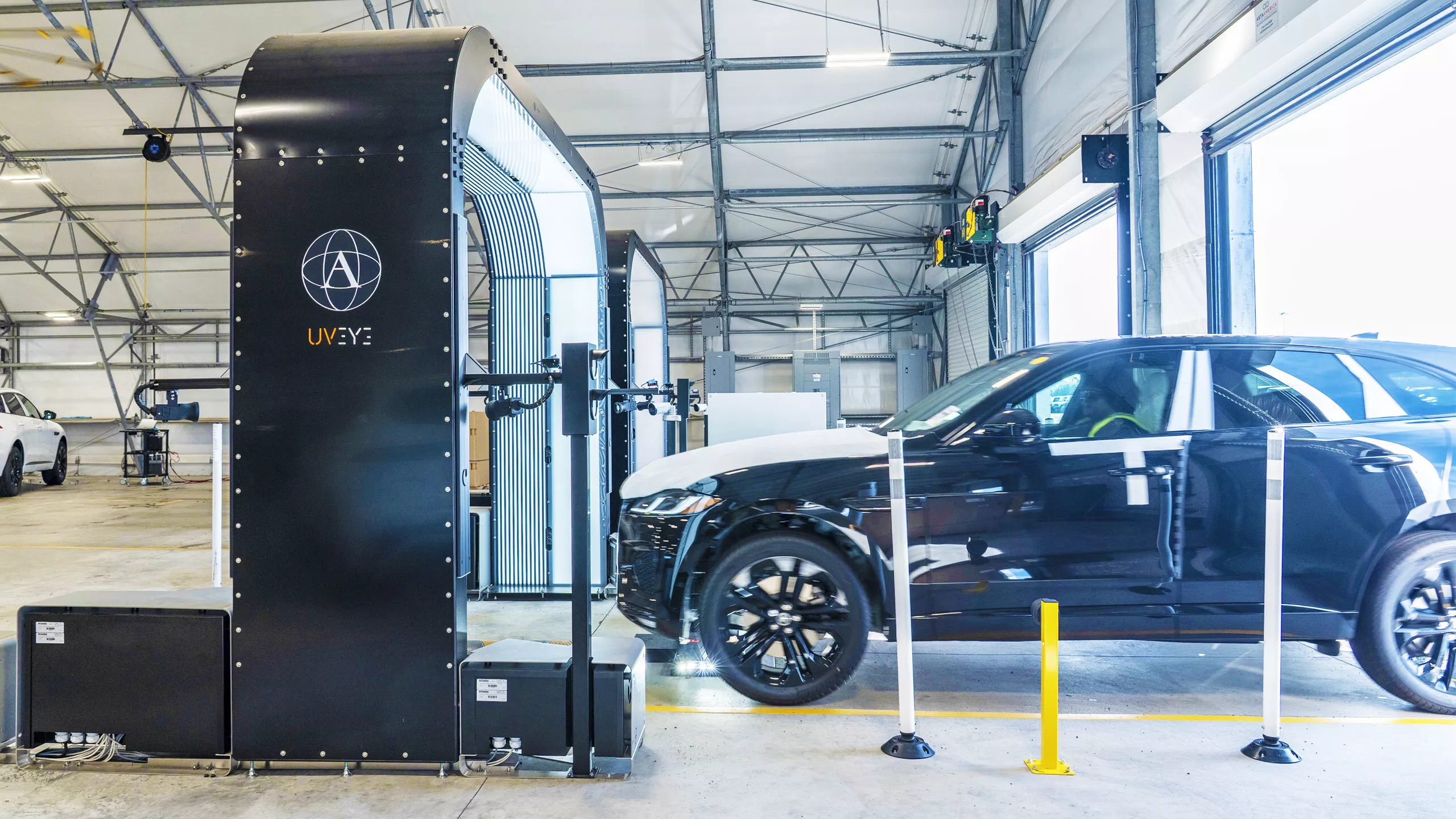 JLR ใช้ AI สแกนหาความเสียหายบนรถใหม่ ก่อนถึงโชว์รูม