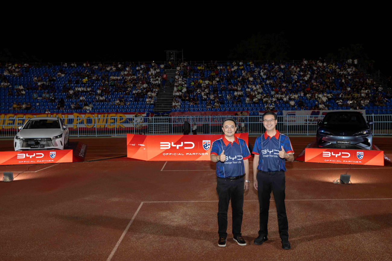 บีวายดี ประเทศไทย และ เรเว่ ผู้สนับสนุนหลักอย่างเป็นทางการ ฟุตบอลทีมชาติไทย ร่วมส่งแรงใจให้ทีมไทย คว้าชัยในการแข่งขัน King’s Cup