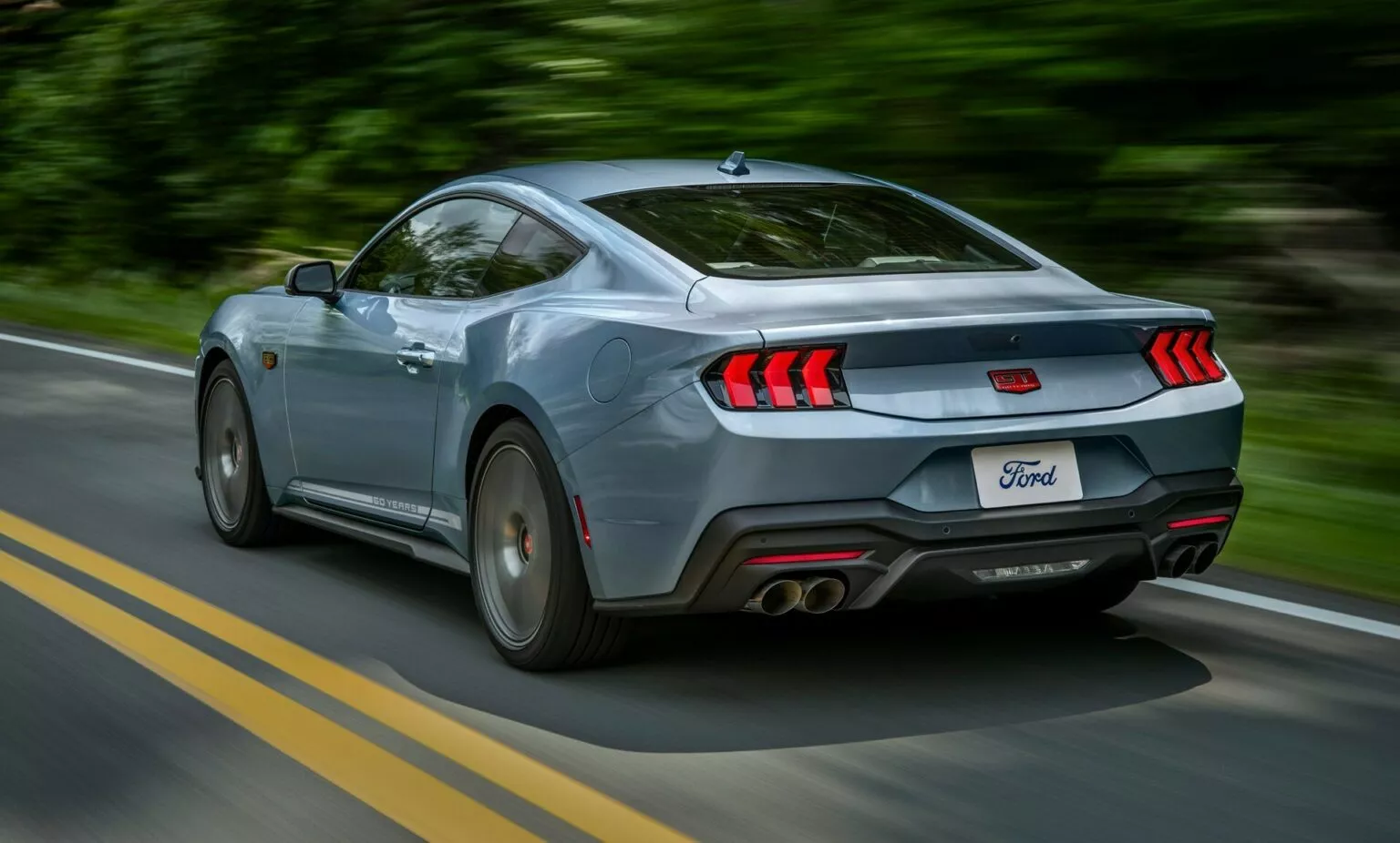 Ford อาจซุ่มพัฒนา Mustang Hybrid พร้อมขุมพลังแรงเทียบชั้น V8