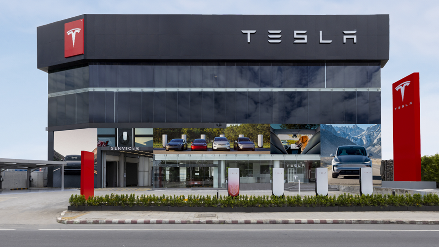 Tesla ประเทศไทยเปิดตัว Tesla Center แห่งที่สอง ที่พระราม 5 พร้อมเปิดใช้ Supercharger V4 แห่งแรกของประเทศ