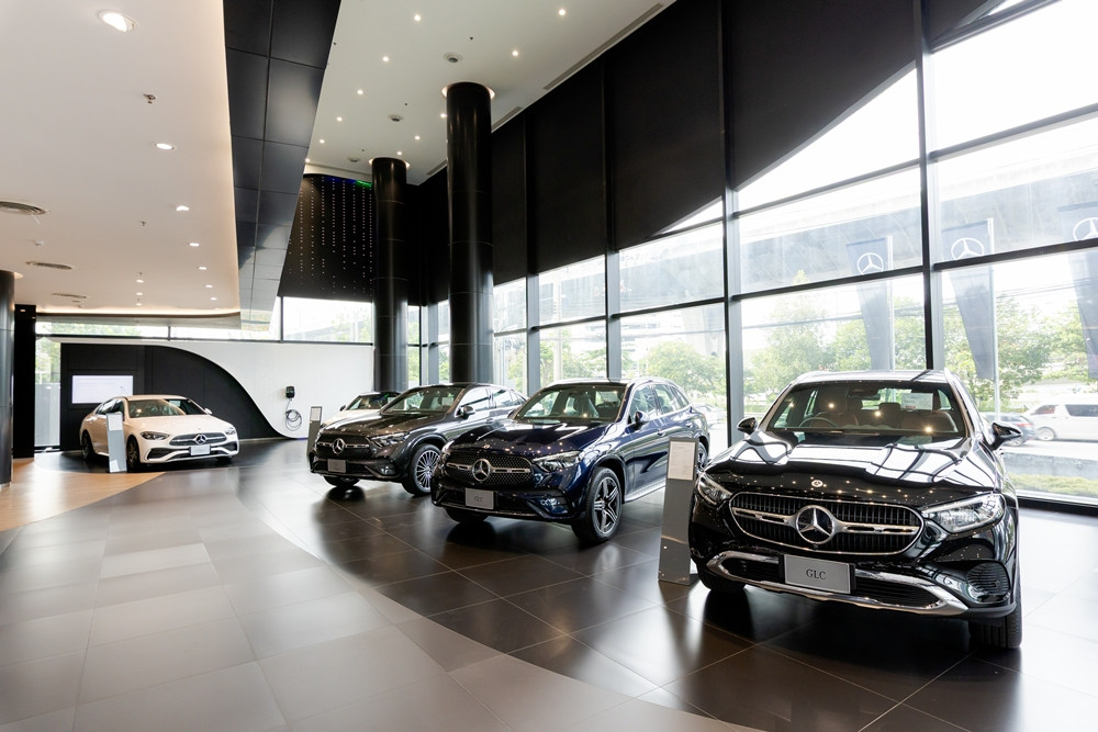 Benz BKK Group  ฉลองก้าวขึ้นแท่นผู้นำกลุ่มตัวแทนจำหน่าย ครองแชมป์ยอดขาย พร้อมจัดกิจกรรมสุดพิเศษแห่งปีแทนคำขอบคุณไม่สิ้นสุด