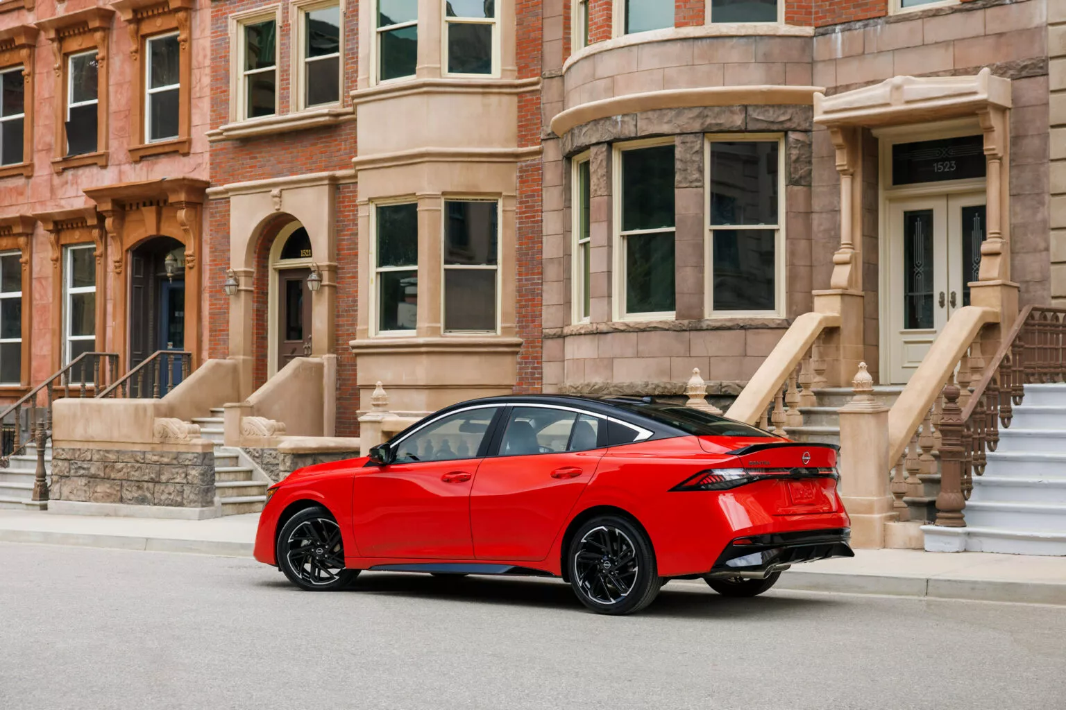 Nissan Sentra 2026 ปรับโฉมหรูหราเกินราคา เปิดตัวด้วยดีไซน์พรีเมียมแต่ยังคงราคาคุ้มค่า