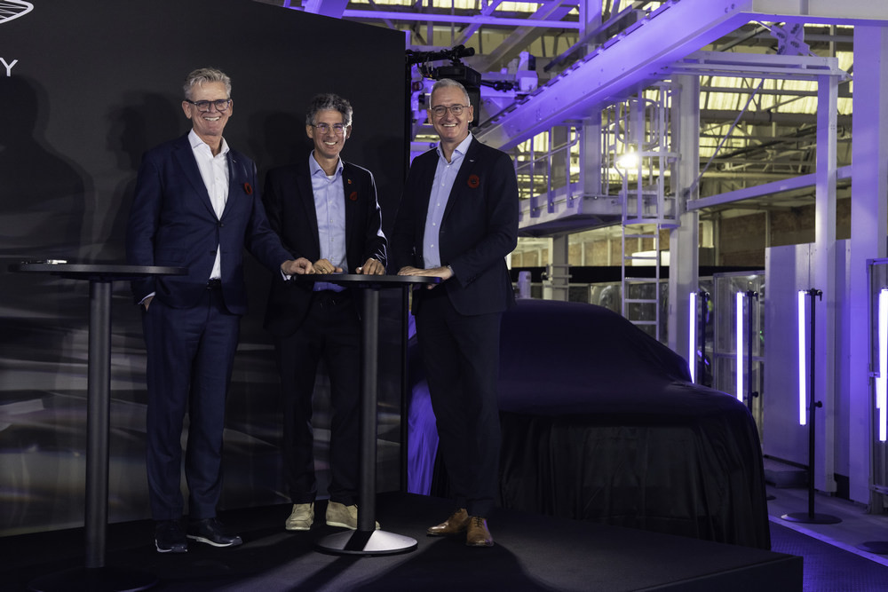 เบนท์ลีย์ มอเตอร์ส แถลงความคืบหน้า Beyond100+ พร้อมแผนเปิดตัวรถยนต์พลังงานไฟฟ้ารุ่นแรก และรถยนต์รุ่นลิมิเต็ด