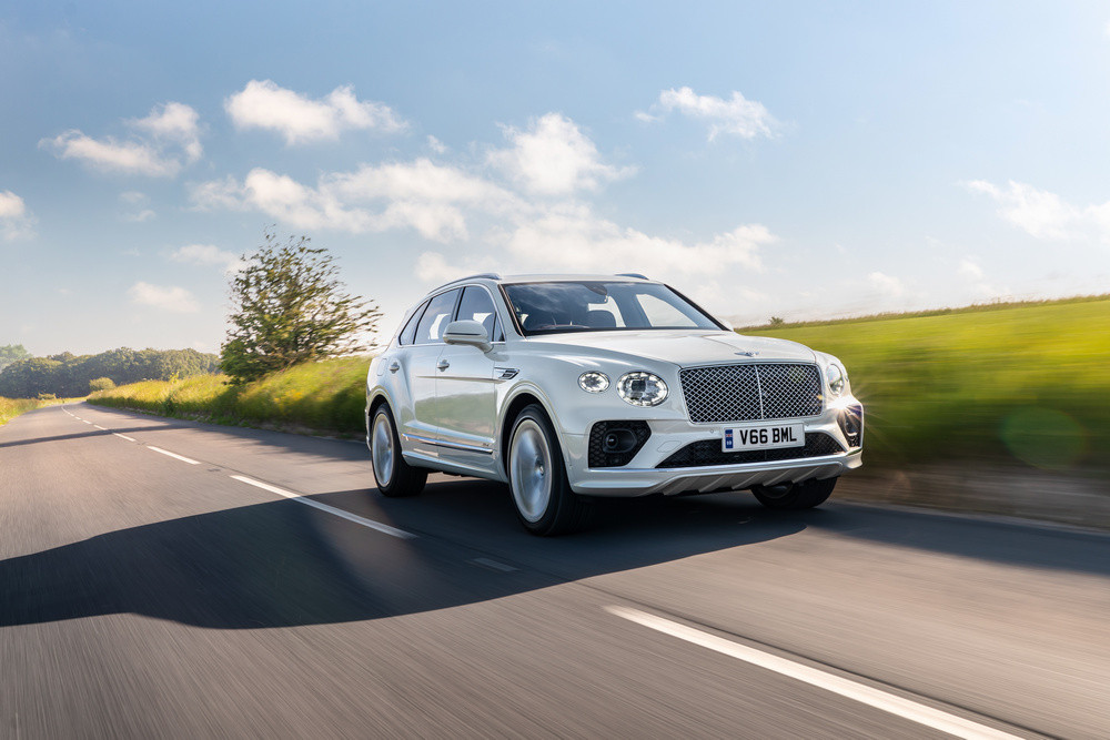 เบนท์ลีย์ แบงค็อก เคลียร์สต็อกสุดท้าย Bentayga Hybrid เริ่มต้น 13.XX ล้านบาท ราคาดีที่สุดเท่าที่เคยมีมา ก่อนปรับราคาปีหน้า