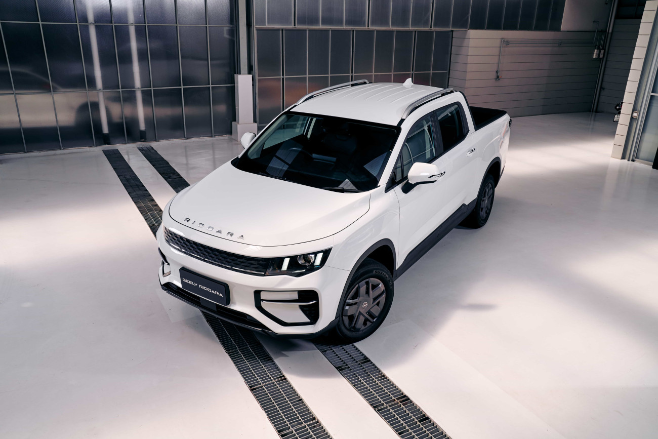 GEELY RIDDARA เตรียมเปิดให้จอง RIDDARA RD6 ECON ในงาน Motor Expo นี้ ลูกค้า RIDDARA RD6 จองเพียง 2000 บาท รับทันทีส่วนลด 10 เท่า หรือ 20,000 บาท*