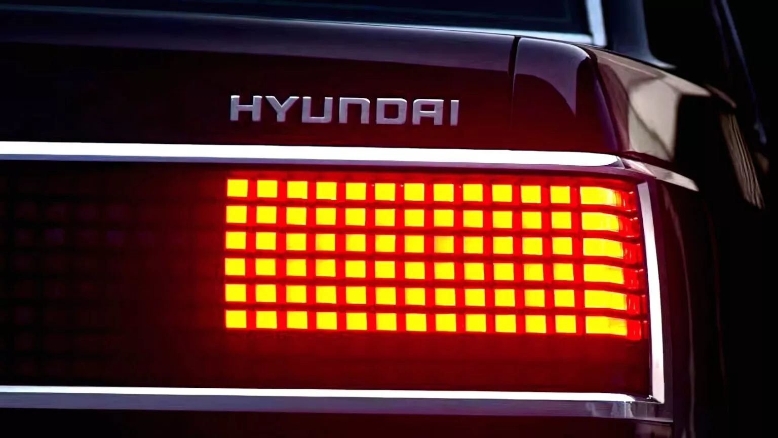 Hyundai Sonata เจเนอเรชันใหม่ อาจย้อนกลิ่นอายยุค 80s ดีไซน์เฉียบขึ้น เดินหน้าพลังงานไฟฟ้าเต็มตัว