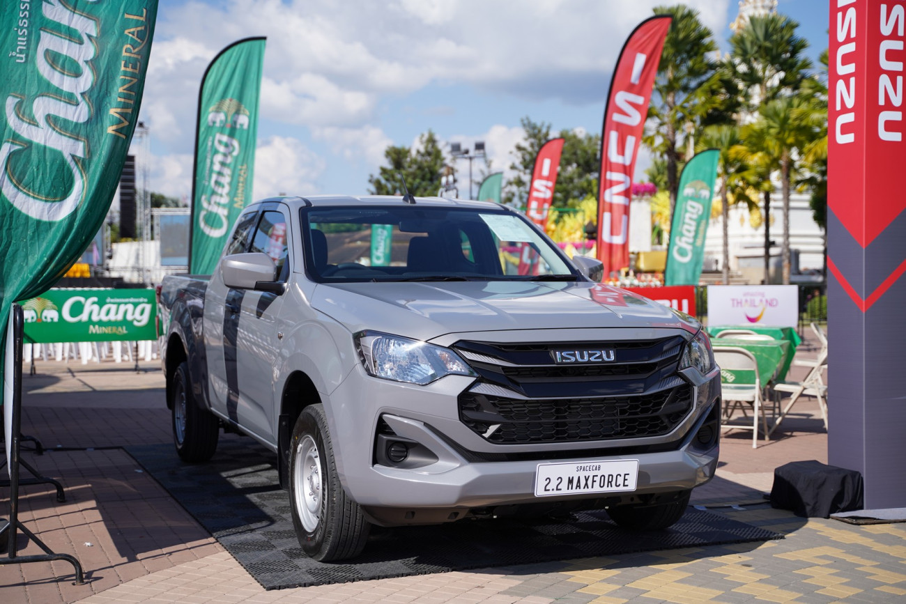 อีซูซุร่วมยินดีแชมป์ THAI FIGHT 2025 พร้อมแจกรางวัลใหญ่ รถปิกอัพ Isuzu D-Max