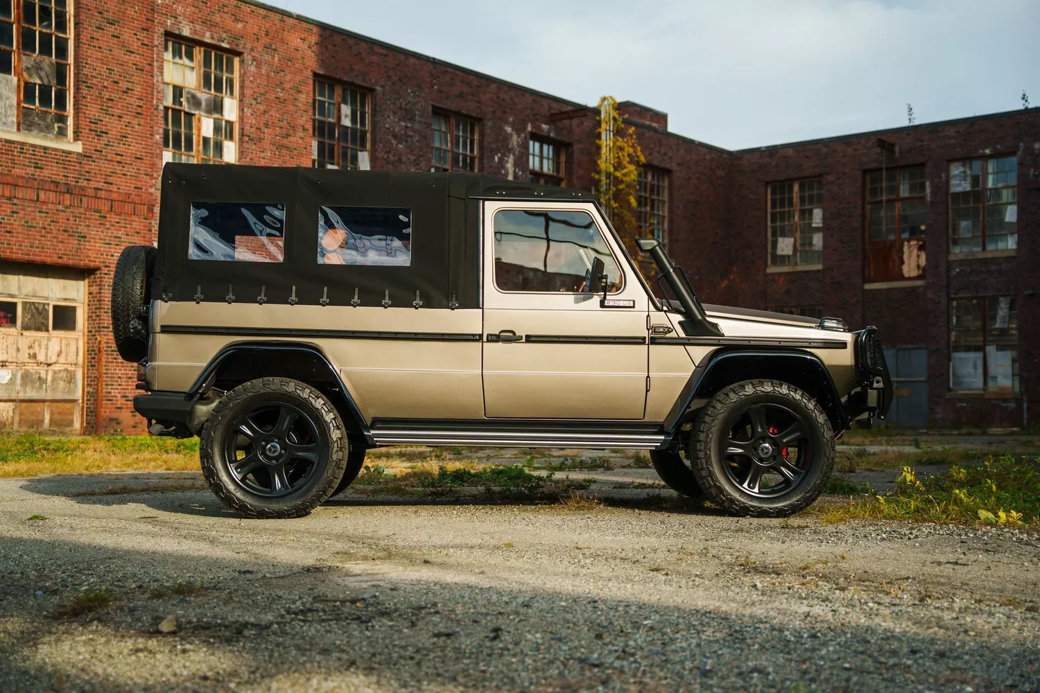 Mercedes-Benz G-Class จาก Legacy Overland