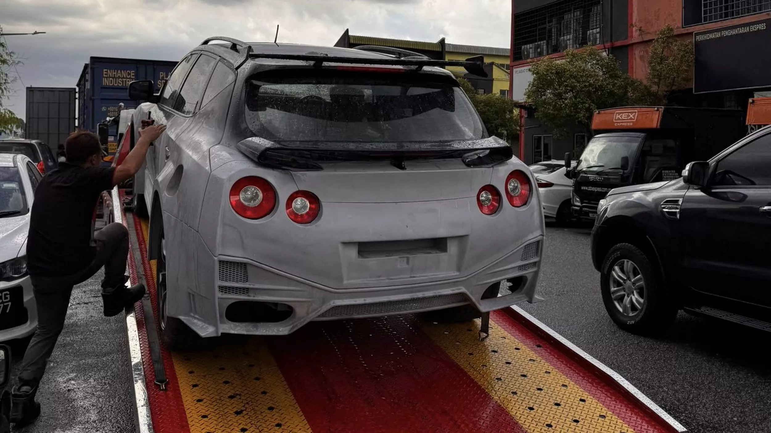 Nissan Murano GT-R R35