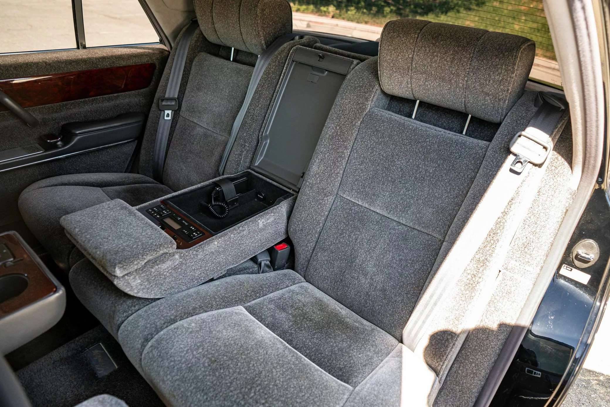 Toyota Century V12