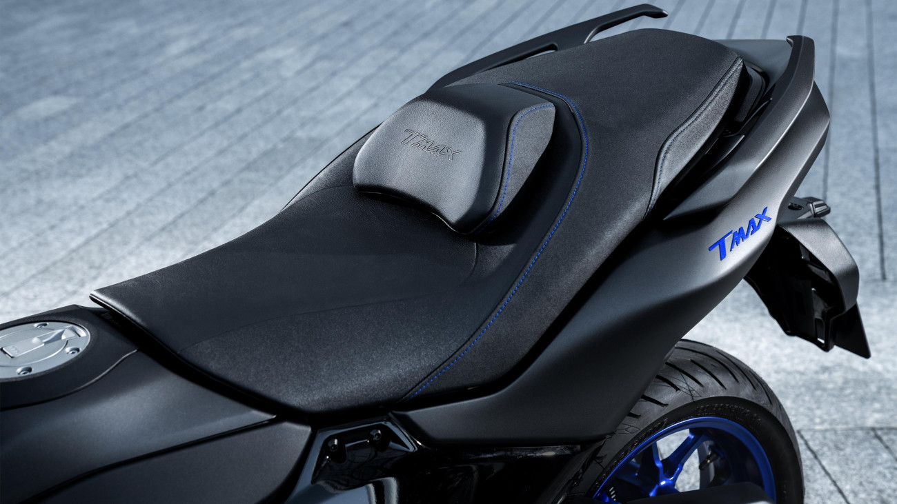 Yamaha TMAX560