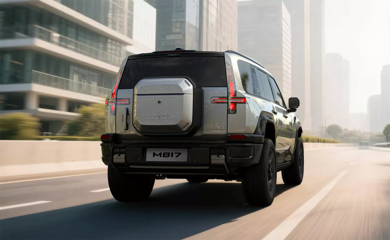 Dongfeng M-Hero M817