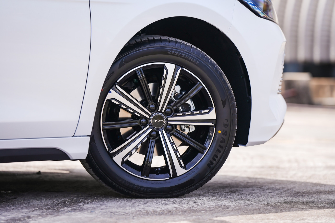 BYD Seal 5