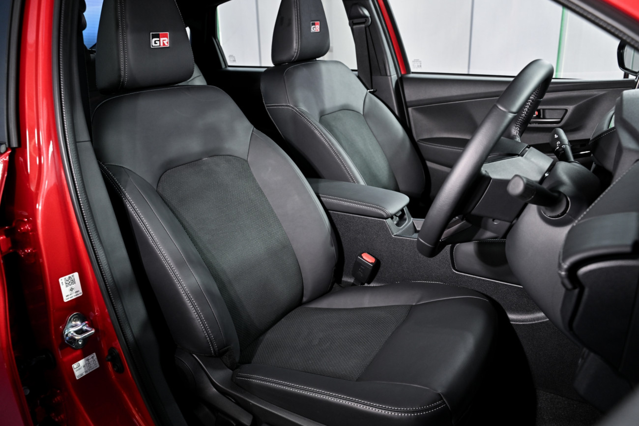 TOYOTA NEW YARIS ATIV HEV