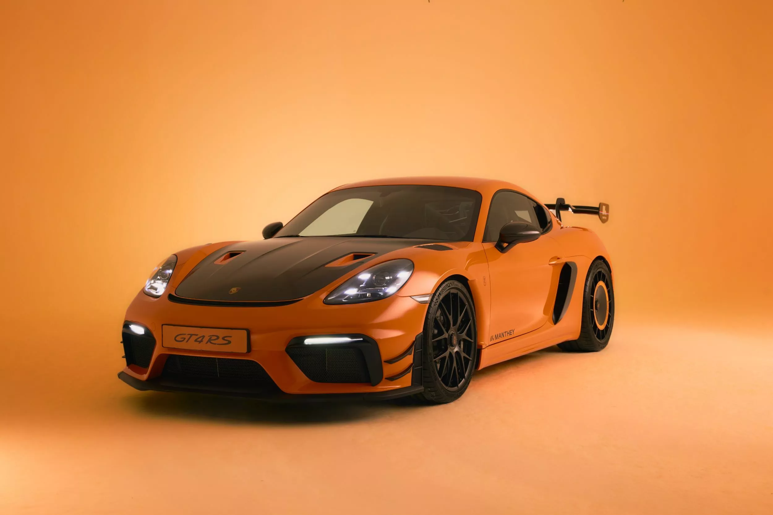 Porsche Cayman GT4 RS
