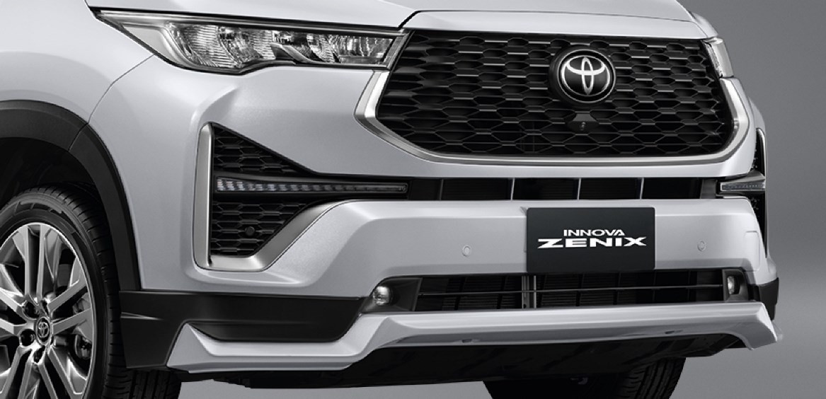 Toyota Innova Zenix