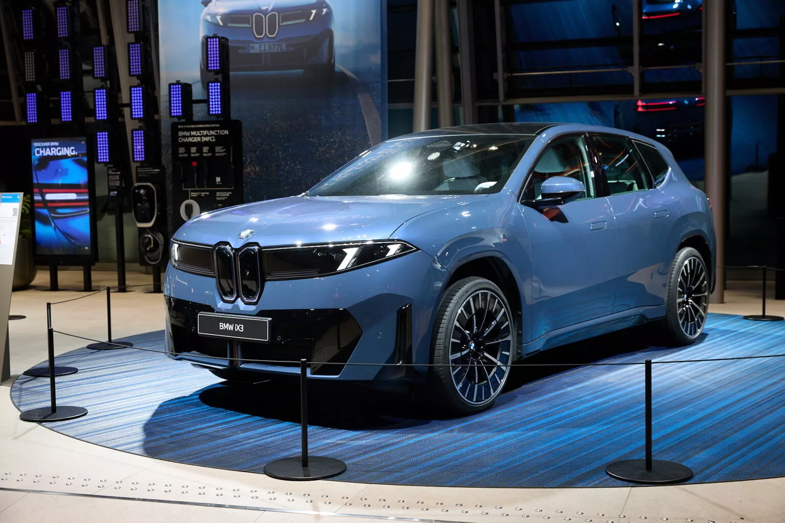 BMW iX3