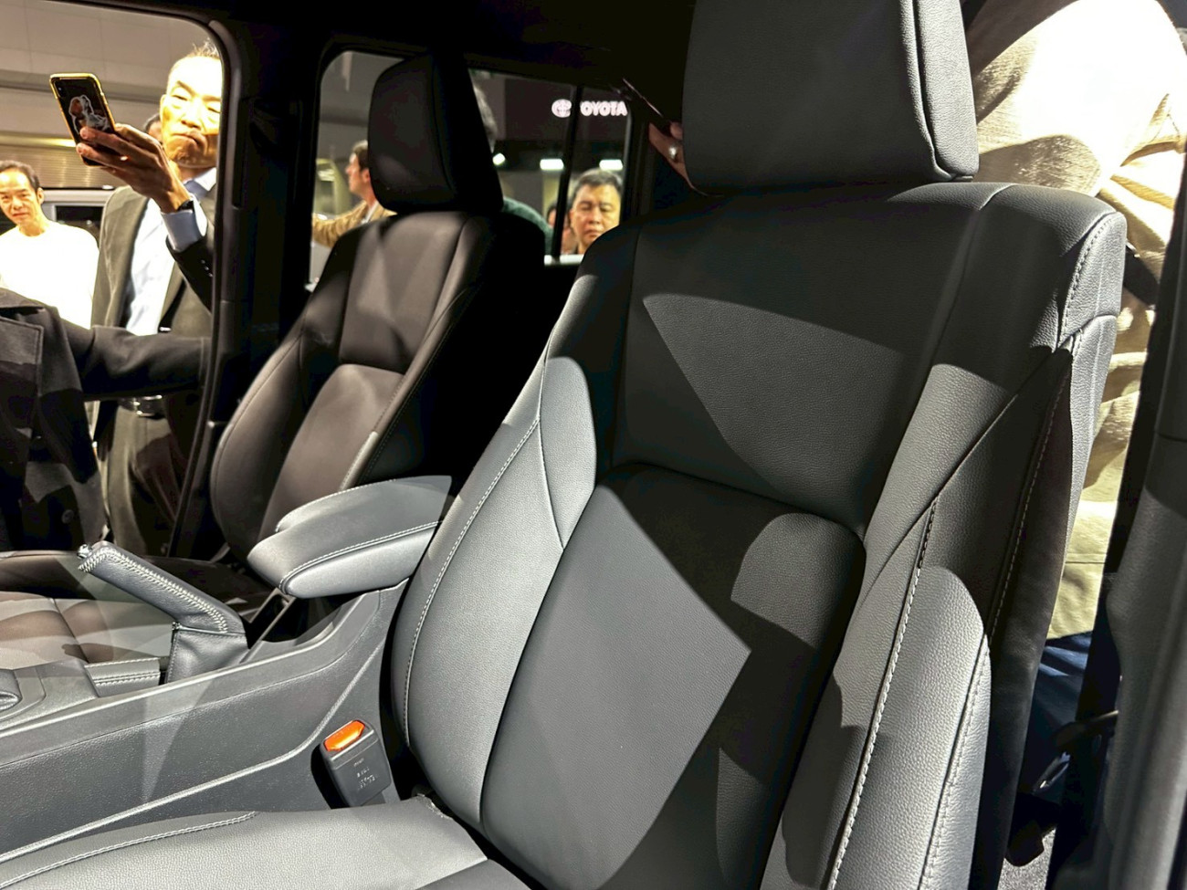 Toyota Land Cruiser FJ