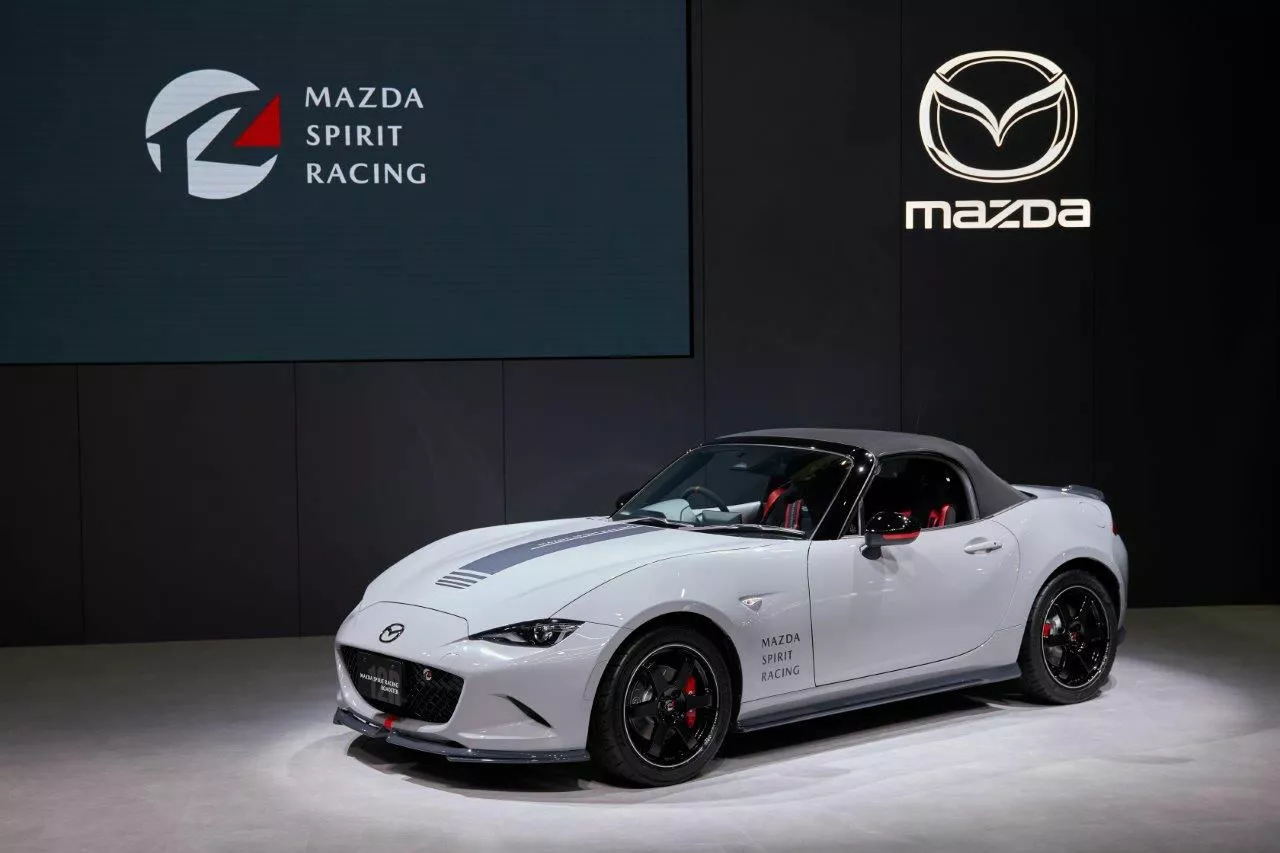 Mazda MX-5 Spirit Racing Roadster 12R