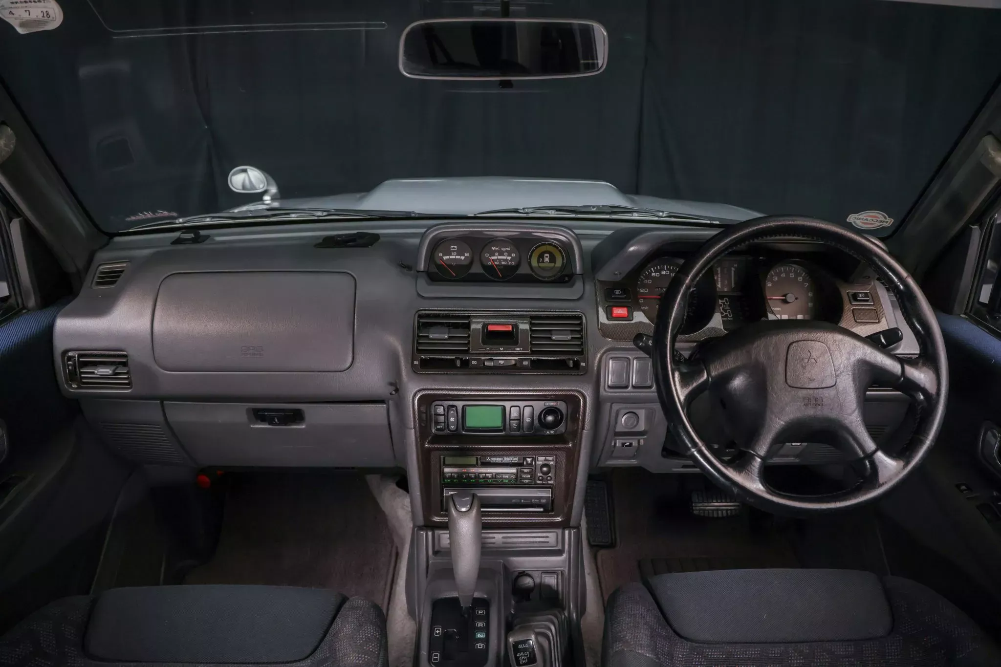 Mitsubishi Pajero Evolution