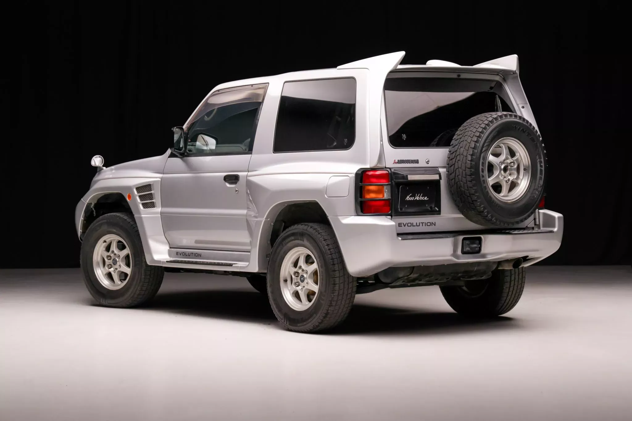 Mitsubishi Pajero Evolution
